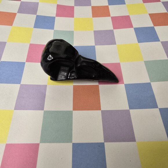 Obsidian Crow Head Crystal Carving - Picture 1 of 5